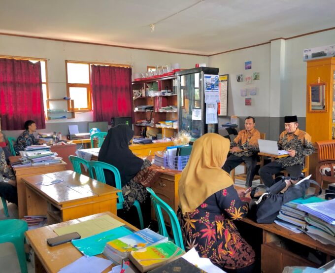 Rapat Kelulusan Kelas XII MAS Al-Hikmah Talegong Tahun 2026